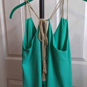 Freeway New pretty green Sleeveless blouse Large NWT